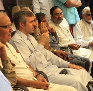 बोले उमर, RSS के रिमोट कंट्रोल से चल रही है ''महबूबा'' सरकार