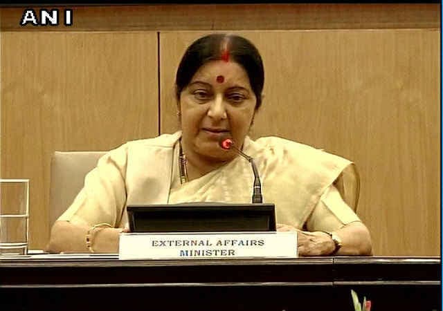 माल्या व ललित मोदी के प्रत्यर्पण के लिए अब तक ब्रिटेन से संपर्क नहीं किया गया है : सुषमा