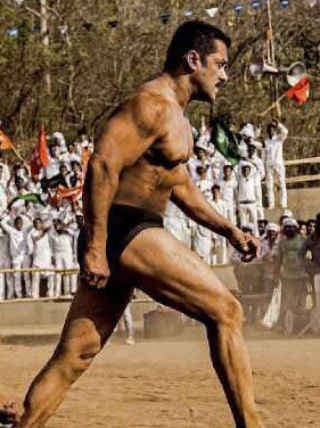 रेप वाले बयान पर 7 दिनों के अंदर माफी मांगे सलमान खान