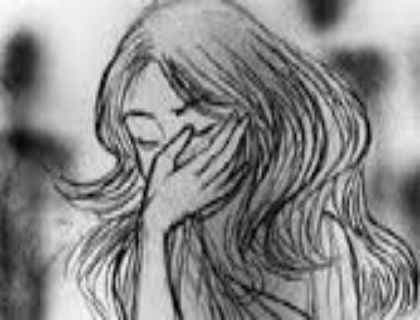 शर्मनाक ! अपनी पत्नी की अश्लील तस्वीरों को इंटरनेट पर किया वायरल