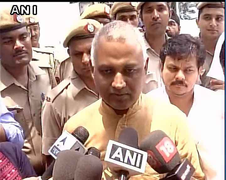 ‘आप'' नेताओं को एलजी ने नहीं दिया भाव, भारती ने कहा- मिलने पहुंचा तो वे लंच पर चले गए