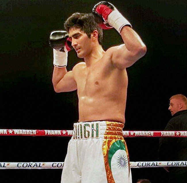 विजेंदर ओलंपिक दौड़ से बाहर, विकास को शुभकामनाएं दी