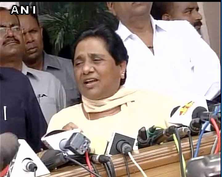 स्वामी प्रसाद मौर्य पार्टी के साथ समाज के भी ‘गद्दार'', चाहते थे बेटे-बेटी के लिए टिकट : मायावती