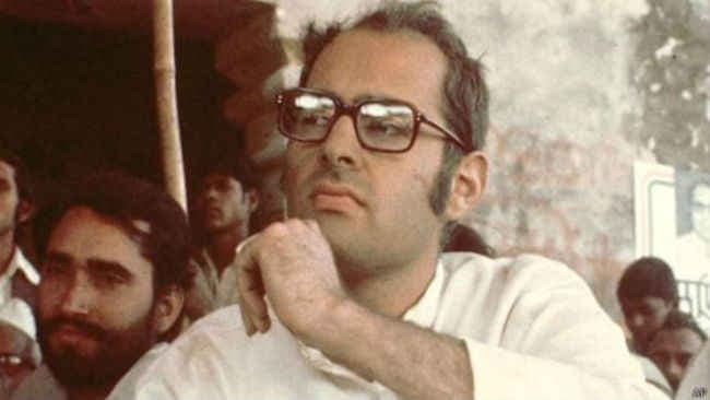 अंधेरे में भटक रही है युवा राजनीति