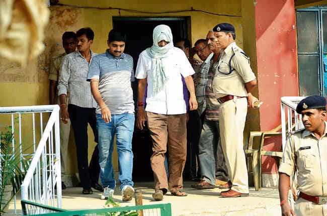 Result Scam : पूर्व BSEB सचिव हरिहरनाथ गये जेल, कहा- सब कुछ अनजाने में हो गया