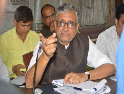 नीतीश के जनता दरबार खत्म करने पर सियासत तेज