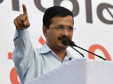 केजरीवाल का गुजरात दौरा रद्द, पढें ''आप'' ने क्यों कहा डर गई है अनंदीबेन सरकार