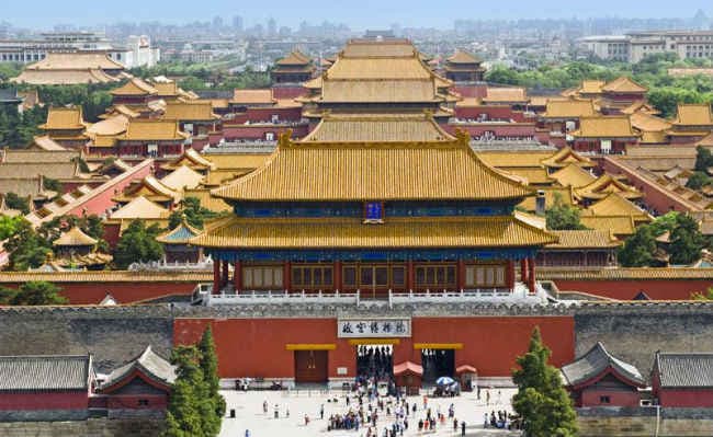 चीन में परिवर्तन की बयार