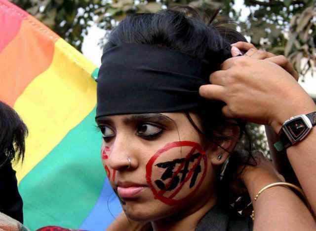 समलैंगिकता से संबद्ध धारा 377 को समाप्त करने की याचिका मुख्य न्यायाधीश के पास भेजी गयी