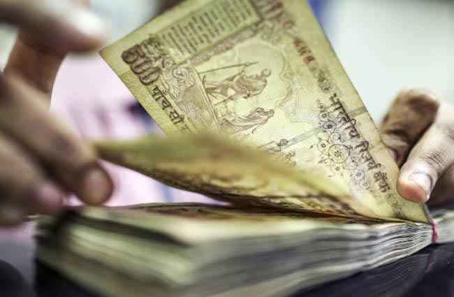 सातवां वेतनमान : रघुवर बोले, झारखंड में समय सीमा में लागू होगी अनुशंसा