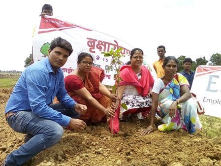 क्षेत्र में हरियाली लाने में लीड्स का योगदान अहम : बीडीओ