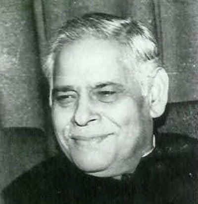 हम माफियागीरी को नष्ट करना चाहते हैं : बिंदेश्वरी दुबे