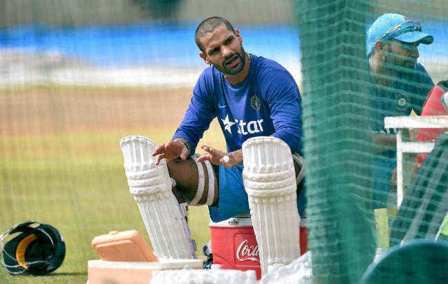 रिवर्स स्विंग से निपटने की तैयारी कर रहा हूं : धवन