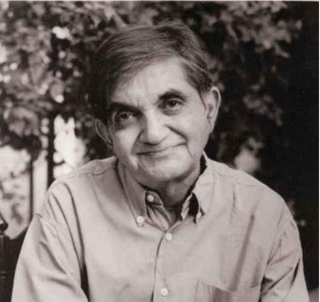 अध्ययन कक्ष: मनुष्य के खंडित होने की पीड़ा