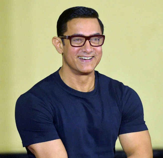 सलमान-शाहरुख मुझसे बड़े स्टार हैं: आमिर खान