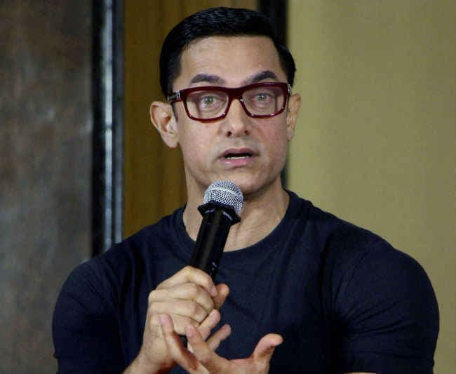 महज एक टेक में उम्दा शॉट देती हैं साक्षी : आमिर खान