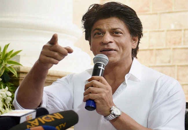 आमिर-सलमान पर बोले शाहरुख, हम लोग एक-दूसरे का काफी सम्मान करते हैं