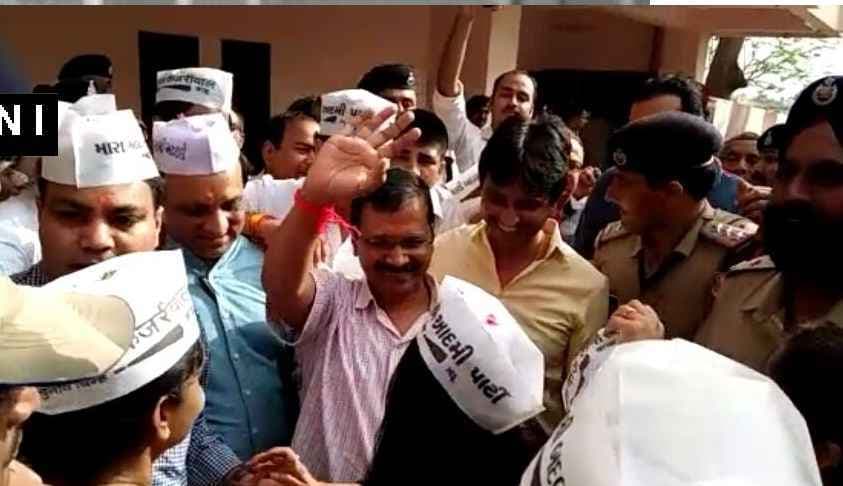 आनंदीबेन ने मेरा सूरत में तय कार्यक्रम रद्द कराया :अरविंद केजरीवाल