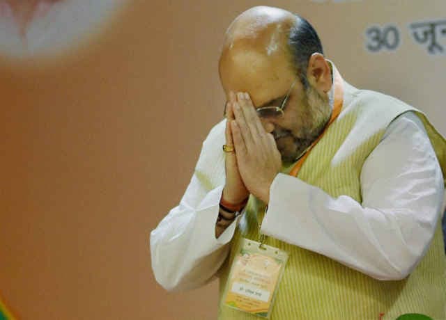 सपा-बसपा हैं ''राहु...केतु'', इनके रहते उप्र का विकास संभव नहीं : अमित शाह