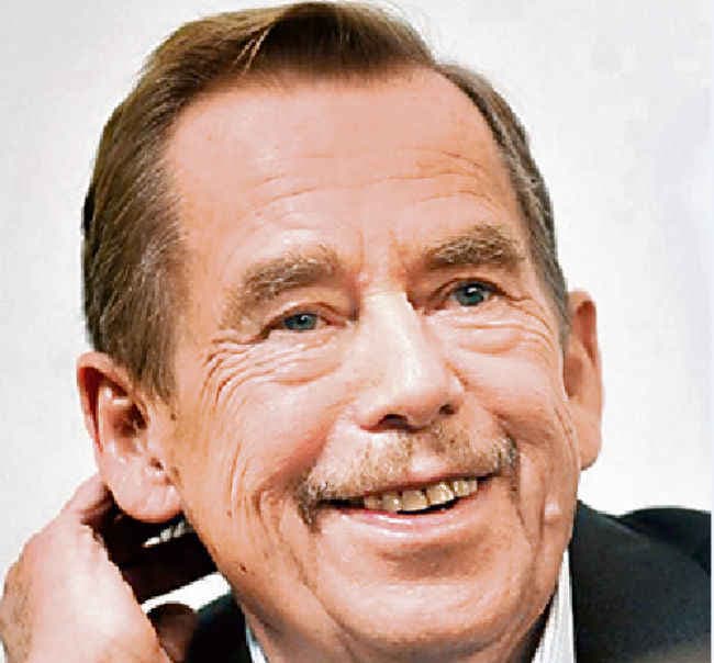 मानवीय दायित्व का पूर्ण नवीकरण जरूरी