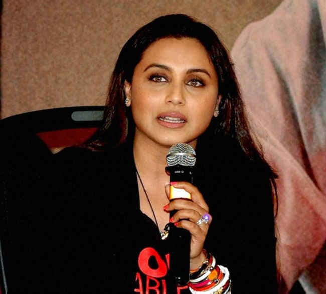 फेक है रानी मुखर्जी की बेटी आदिरा की तसवीर, स्‍टेटमेंट जारी