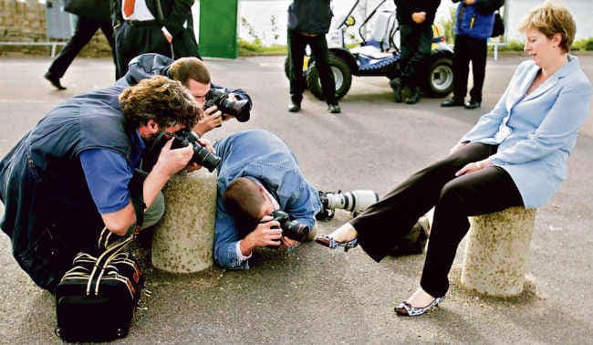 ब्रिटेन के लिए चुनौतीपूर्ण वक्त में थेरेसा मे का आना