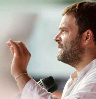 अरुणाचल प्रदेश फैसला : एक सुर में कांग्रेस नेताओं ने कहा- सत्य परेशान हो सकता है परास्त नहीं