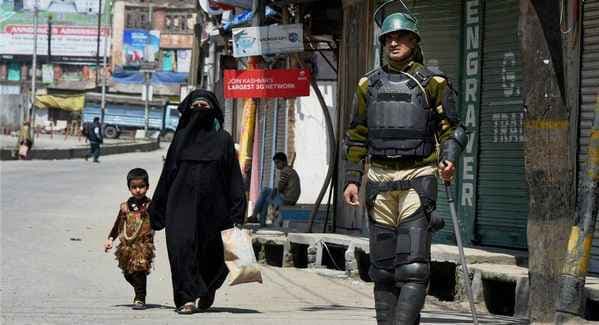 कश्मीर में लौट रही है शांति