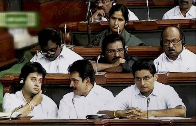 राज्यसभा में दलित उत्पीड़न पर चर्चा, विपक्ष बोला गुजरात मॉडल की सच्चाई बेनकाब