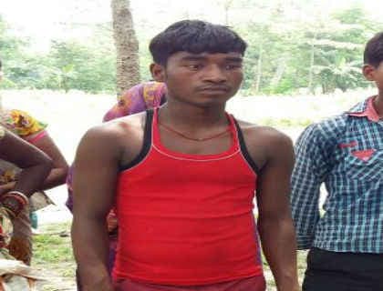 बिहार : चोरी का आरोप लगा दलित युवकों को पहले पीटा, फिर जबरन पिलाया पेशाब