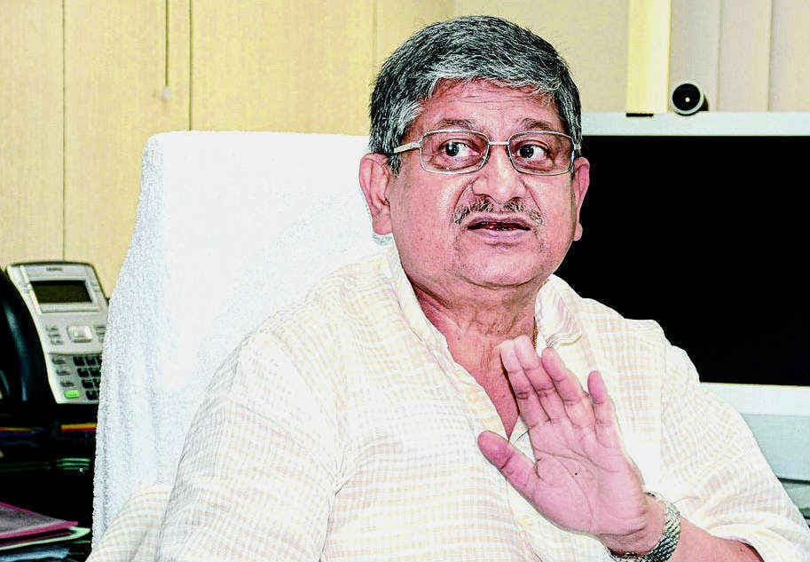 वाल्मीकिनगर बराज का गेट टूटा, बाढ़ का खतरा