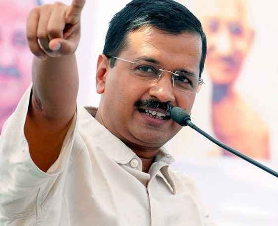 नीता अंबानी को सुरक्षा प्रदान कर रहे हैं पीएम मोदी और दिल्ली में महिलाएं हैं असुरक्षित :केजरीवाल