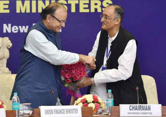 सरकार ने कहा – GST पर आम सहमती, लेकिन इस हफ्ते संसद में नहीं होगा पेश