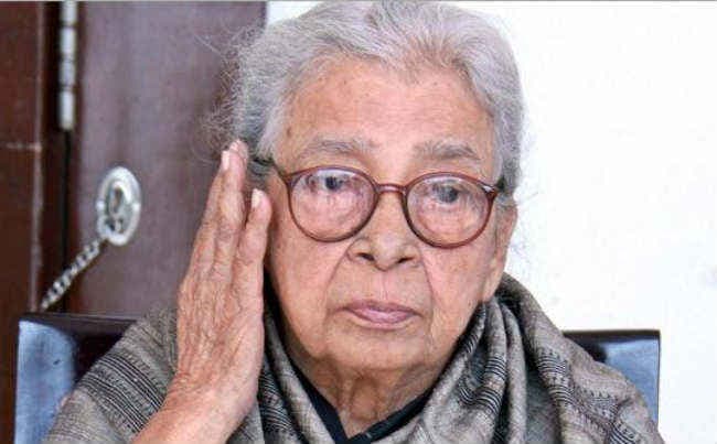 वंचितों ,आदिवासियों और दलितों की आवाज थीं महाश्वेता देवी