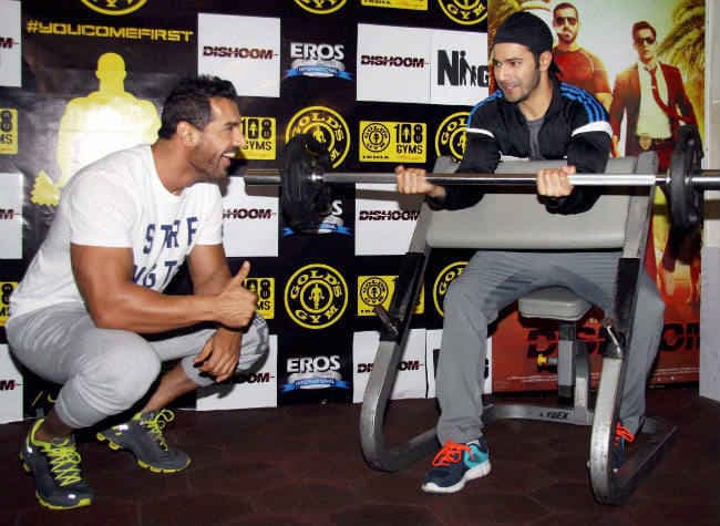 जॉन-वरुण के अलावा बॉलीवुड के ये 5 जोडियां भी हैं सुपरहिट, PHOTOS