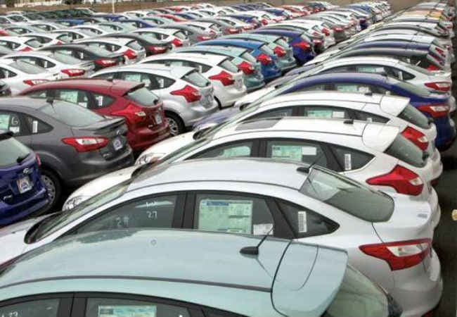जुलाई में कारों की बिक्री ने पकड़ी रफ्तार, मंदी से उबरने के संकेत
