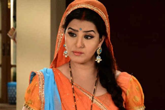 ऋषि कपूर के साथ आईटम नंबर करेंगी ‘अंगूरी भाभी'' शिल्‍पा शिंदे, देखें वीडियो