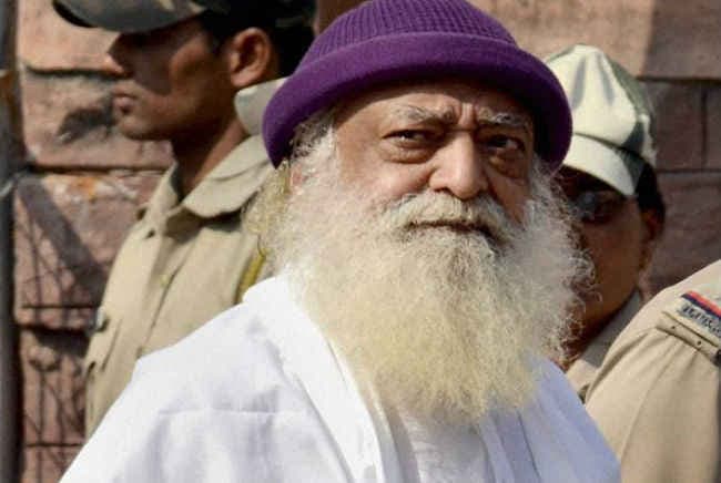 आसाराम मामला : जेल परिसर में सुनवाई के लिए पुलिस ने याचिका दायर की