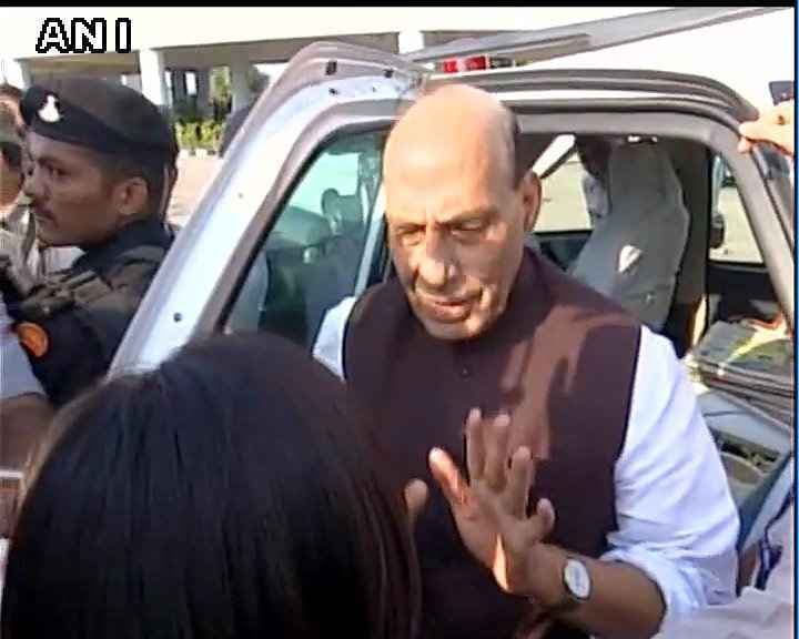 संसद में सार्क सम्मेलन की पूरी जानकारी देंगे राजनाथ सिंह, पीएम से की मुलाकात