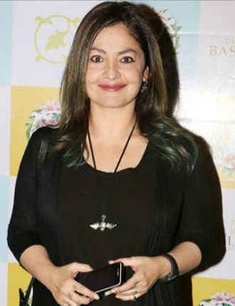 पूजा भट्ट ने शुरू की ”जिस्म 3” की कास्टिंग