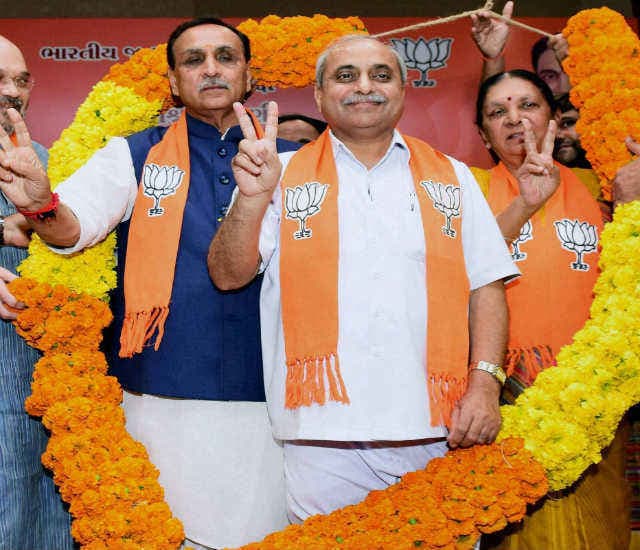 विजय रूपानी होंगे गुजरात के नये मुख्यमंत्री, राजनीति के शतरंज पर शाह ने सबको दी मात