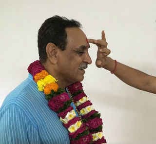 विजय रुपानी : आरएसएस कार्यकर्ता से मुख्यमंत्री पद तक का सफर