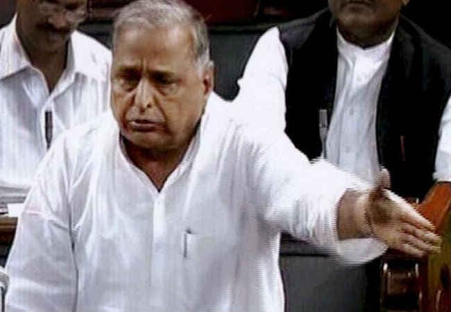 मुलायम ने स्पीकर पर खड़ा किया सवाल, सुमित्रा महाजन बोलीं - ऐसा मत बोलिए