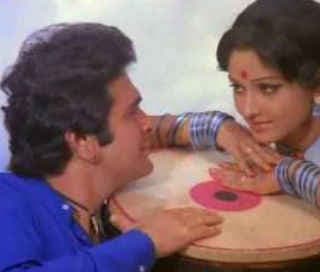 ऋषि कपूर ने किम कर्दाशियां का उड़ाया मजाक और डफली वाले गाने का रियल मीनिंग बताया