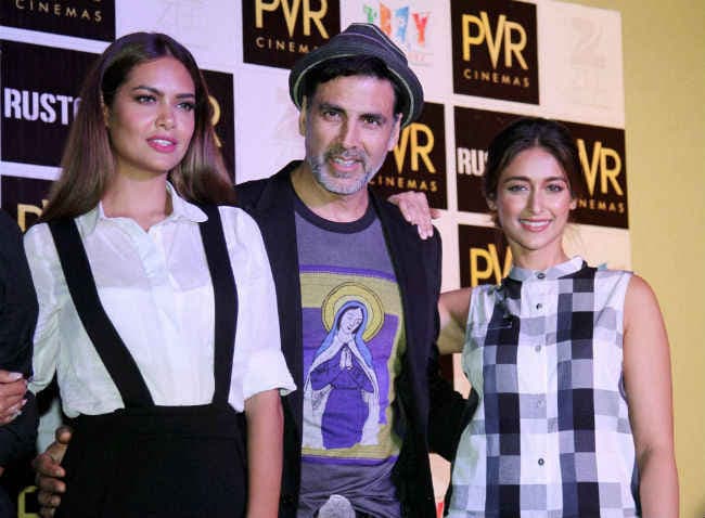 ‘रुस्तम'' की यूएसपी है महिला का विवाहेत्‍तर संबंध में होना: अक्षय कुमार