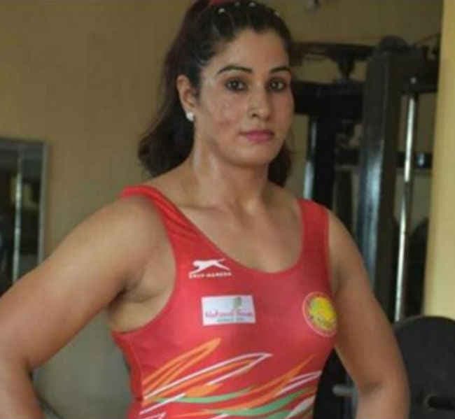 ‘बिग बॉस 10'' में दो-दो हाथ करेंगी CWE रेसलर कविता दलाल