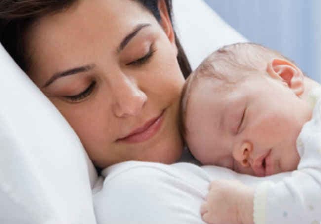 आज संसद में पेश होगा मैटरनिटी बेनेफिट बिल, कैबिनेट ने दी मंजूरी