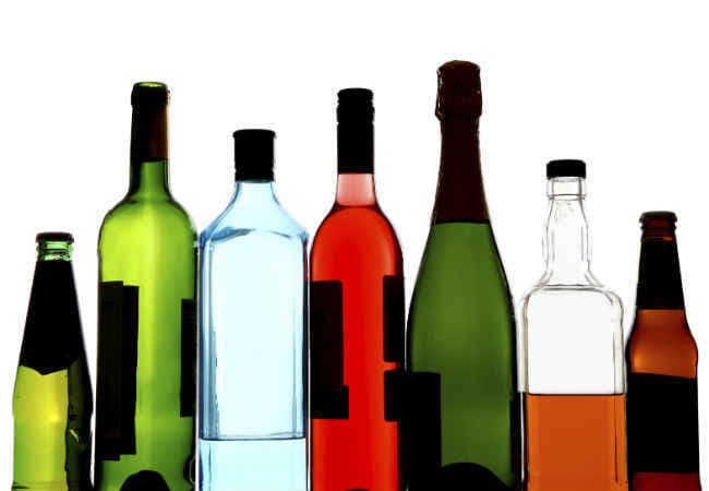 बिहार : शराबबंदी कानून का उल्लंघन करने पर सारण के इस गांव को मिला सामूहिक जुर्माने का नोटिस