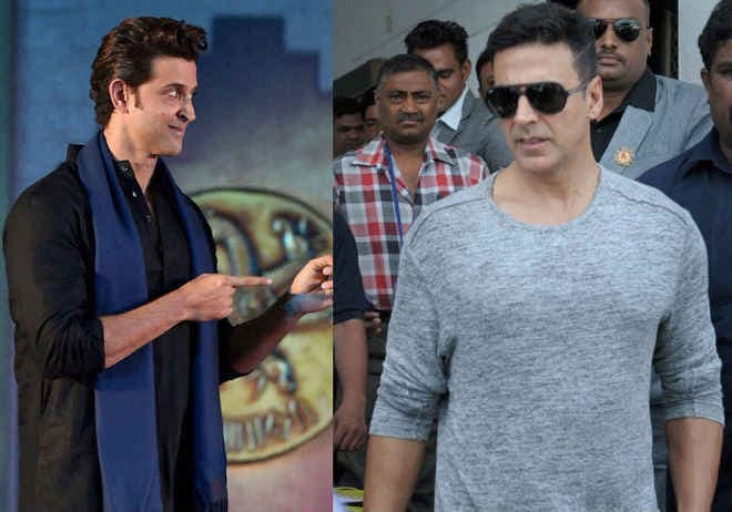 ‘रुस्‍तम'' ने ‘मोहनजोदड़ो'' को पछाड़ा, जानें पहले दिन की कमाई ?