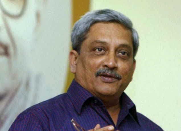 पाकिस्तान 10 जिहादी हमारे यहां भेजता है, वहां विस्फोट में मरते हैं 70-80 : पर्रिकर